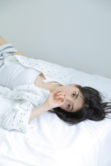 果冻传媒一二三区艾秋