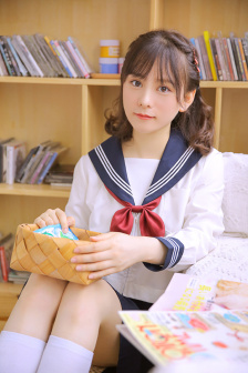 宣彤三级